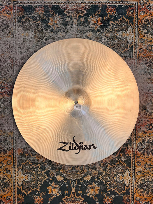 Zildjian SWEET RIDE 23” A 2950 g Glowing CLEAN! VERSATILE! Don’t Pay $465 For A GUESS!