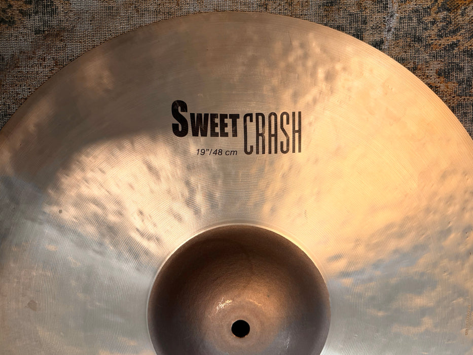 Zildjian K SWEET CRASH 19” 1496 g CLEAN and Sounds Perfect! Don’t Pay $500 For A GUESS!
