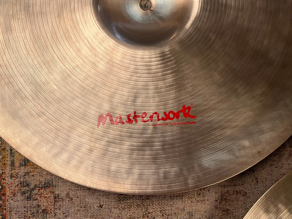 MASSIVE 16” ULTRA LIGHT COMPLEX Pre Aged Masterwork Hihats 872 968 g PERFECT