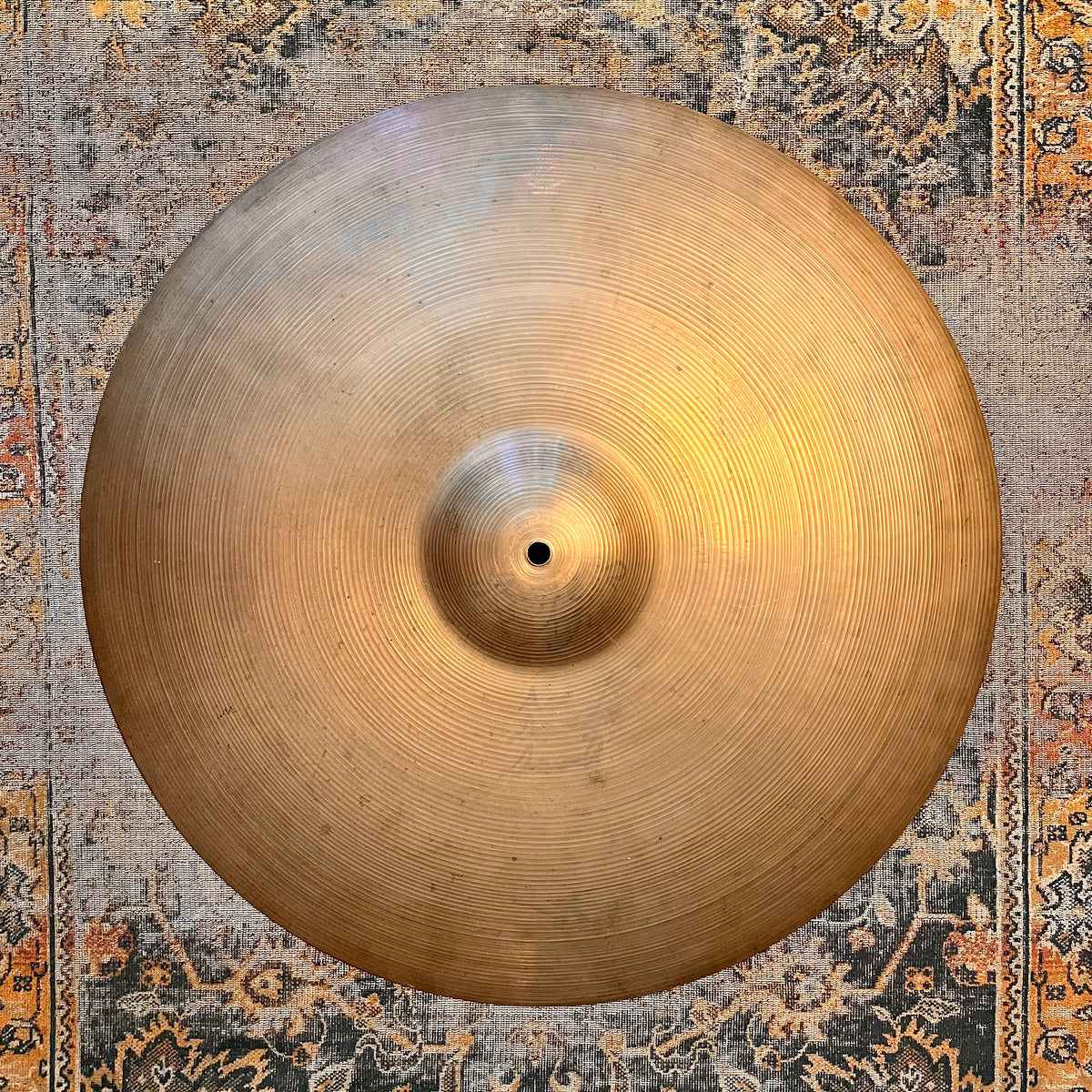 1960s Vintage Zildjian 22” BIG Light Complex Crash Ride 2844 g