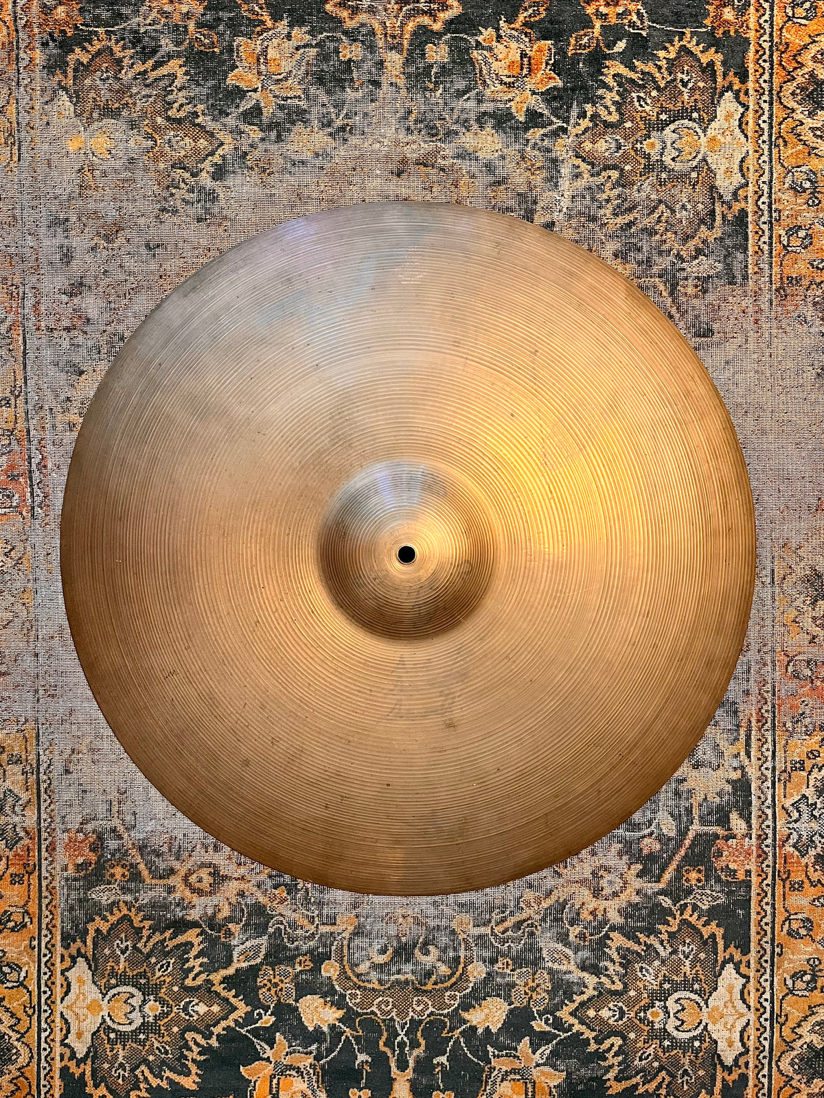 1960s Vintage Zildjian 22” BIG Light Complex Crash Ride 2844 g
