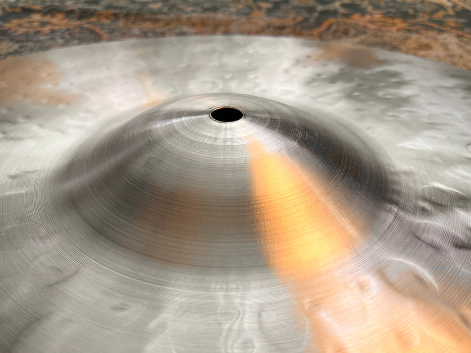 Sabian HHX LEGACY 19” Crash 1466 g Don’t Pay $500! PERFECT And Sounds INCREDIBLE! Bendable