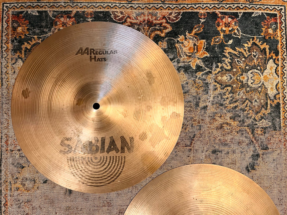 VERSATILE CRISP Sabian NEW BEAT Hihats 14” 1036 1454 g Clean Sounding!  Articulate!