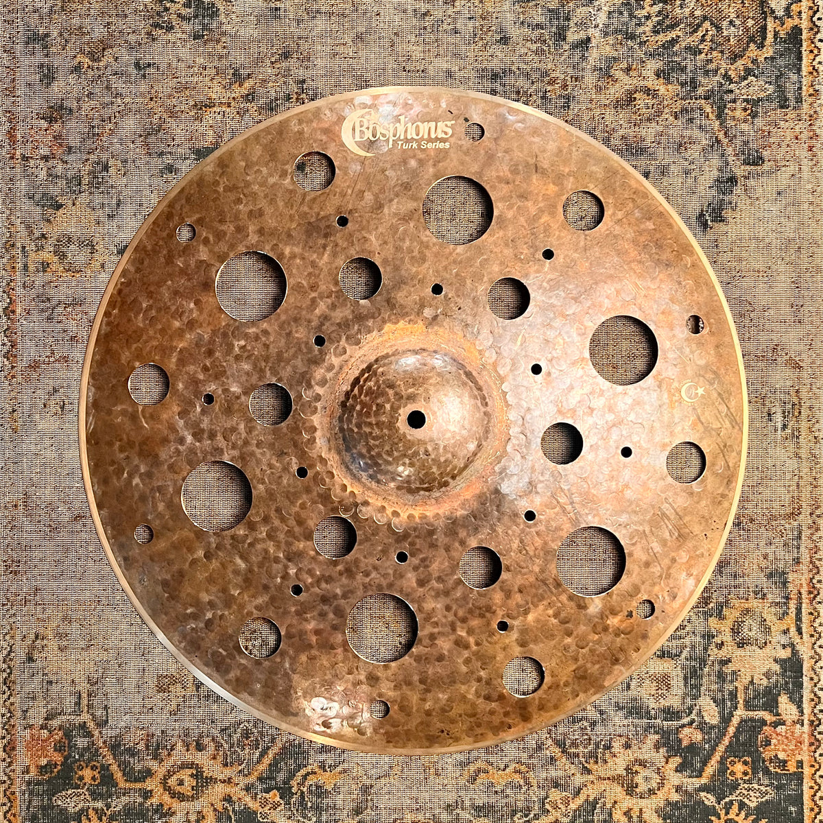 C398208D-F936-404E-9A1B-