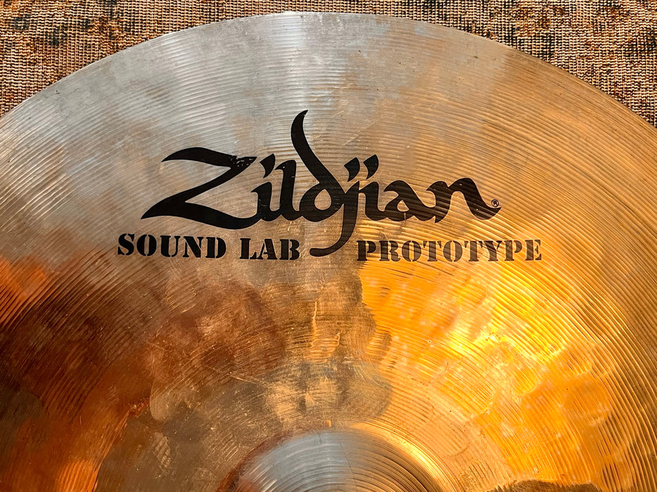 Unique Zildjian Brilliant PROTOTYPE 17” CRASH 1210 g Clean Shimmering BRILLIANCE!