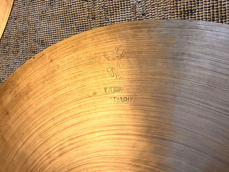 RARE Vintage Zildjian ISTANBUL K PAPER THIN HIHATS 12” at Only 393 Over 406 g! ULTRA LIGHT WHISPY!