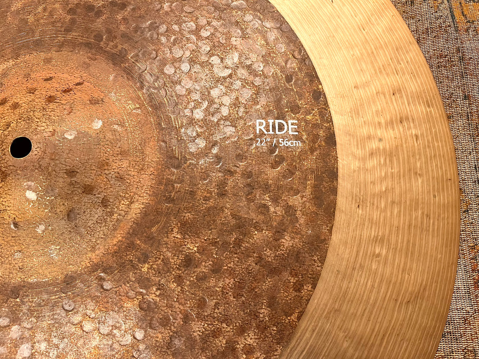CUSTOM HYBRID Dry 1/2 TURK Diril Ride 22” 3452 g 1/2 TRADITIONAL Hand Hammered Stunning!