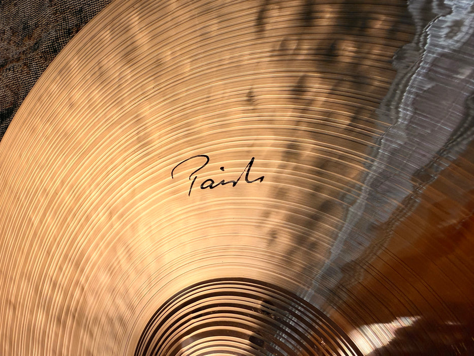 Paiste TRADITIONAL Thin Crash 17” ONLY 1056 g CLEAN! Amazing Warm Complex! DON’T PAY $550!