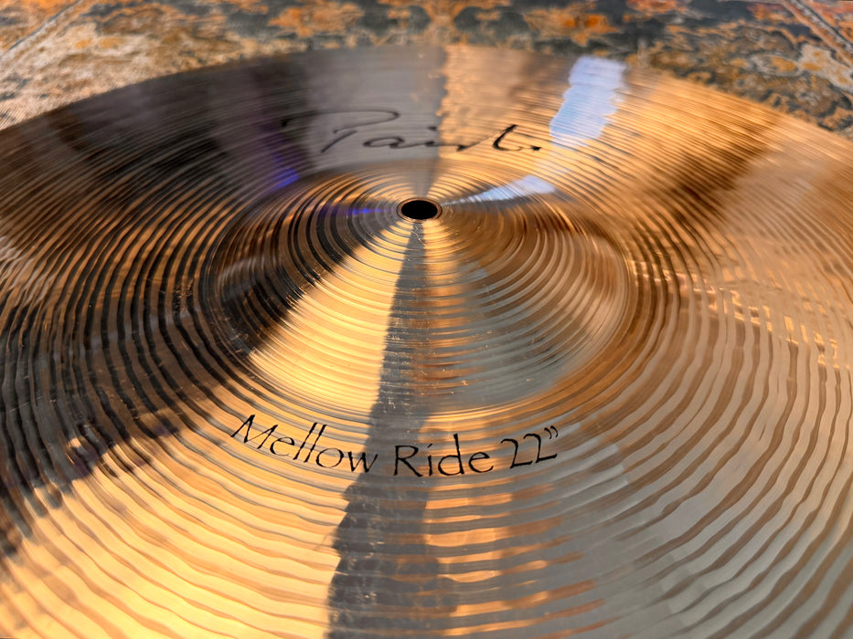 PAISTE 22” Signature MELLOW RIDE 3086 g SUPER CLEAN! GORGEOUS! Don’t Pay $820 For A Guess!