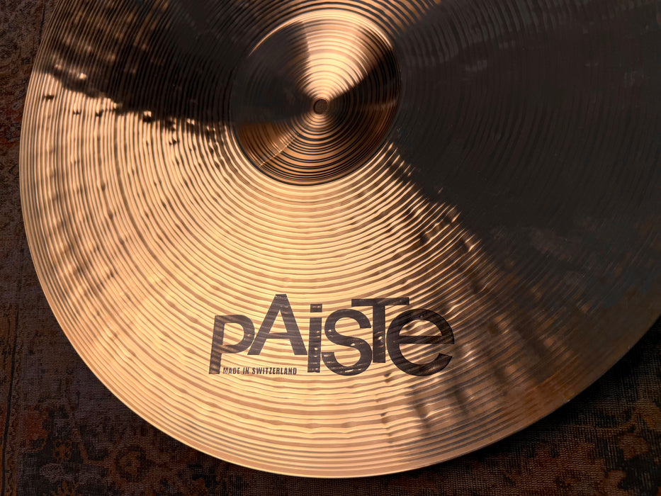 PAISTE 22” Signature MELLOW RIDE 3086 g SUPER CLEAN! GORGEOUS! Don’t Pay $820 For A Guess!