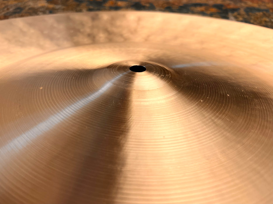 Sabian HHX WIDE LIP 22” China 1597 g ULTRA COMPLEX Pang - Like HUGE 22”. Why Pay $622?!