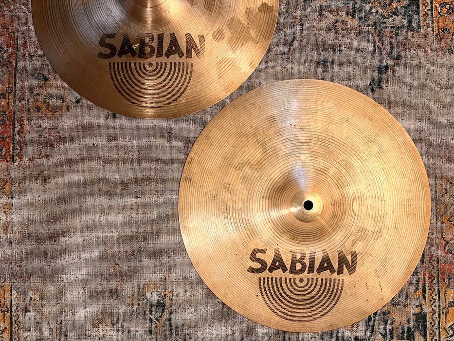 VERSATILE CRISP Sabian NEW BEAT Hihats 14” 1036 1454 g Clean Sounding!  Articulate!