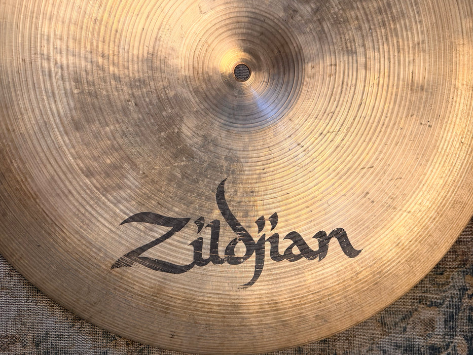 Rare Vintage Zildjian FACTORY SWISH China 18” Unique Exotic Mellow Tone 1306 g CLEAN
