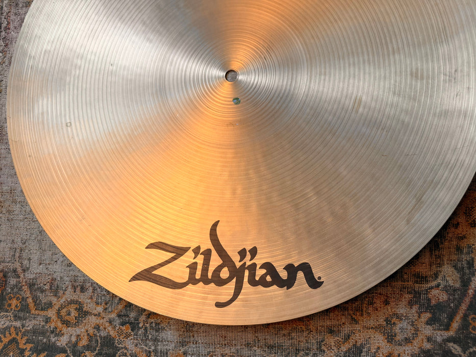 Zildjian K Flat Ride Sizzle 20” SUPER CLEAN! Tight FOCUSED CHIME LIKE Pin-Point Definition 2570 g