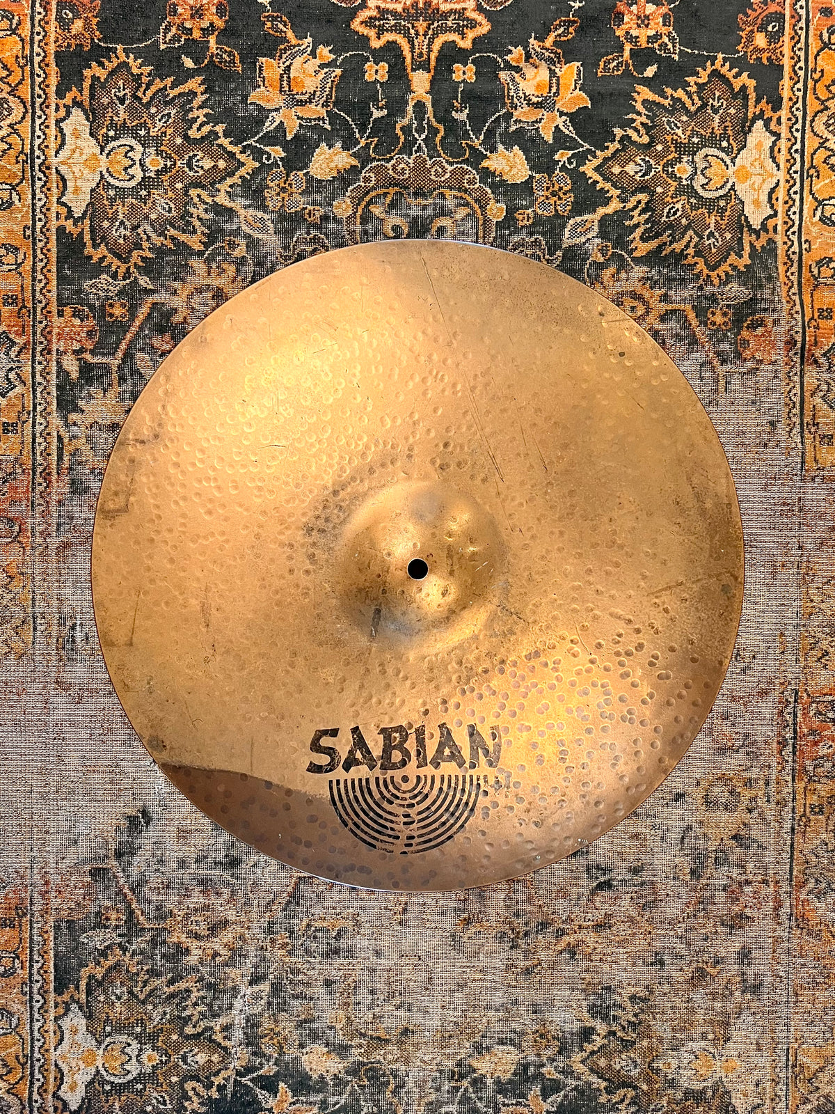 LOW Dry Dark 30 year-old Sabian HH Leopard Ride 20” 2874 g Hand LOW Dry Dark 30 year-old Sabian HH Leopard Ride 20” 2874 g Hand