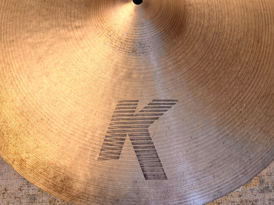 Very Rare Discontinued Zildjian K PRE AGED DRY LIGHT 22” Ride 2472 g CRASHES Magnificently! EARLY ONE!