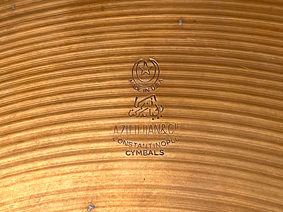 Vintage Zildjian COW BELL Ride or “FLAT TOP RIDE” 22" 3352 g RARE!