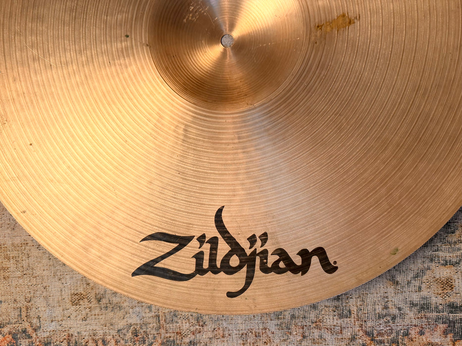 Zildjian K PRE AGED DRY LIGHT Ride 20” DISCONTINUED & RARE. STUNNING CRASH! 2190 g