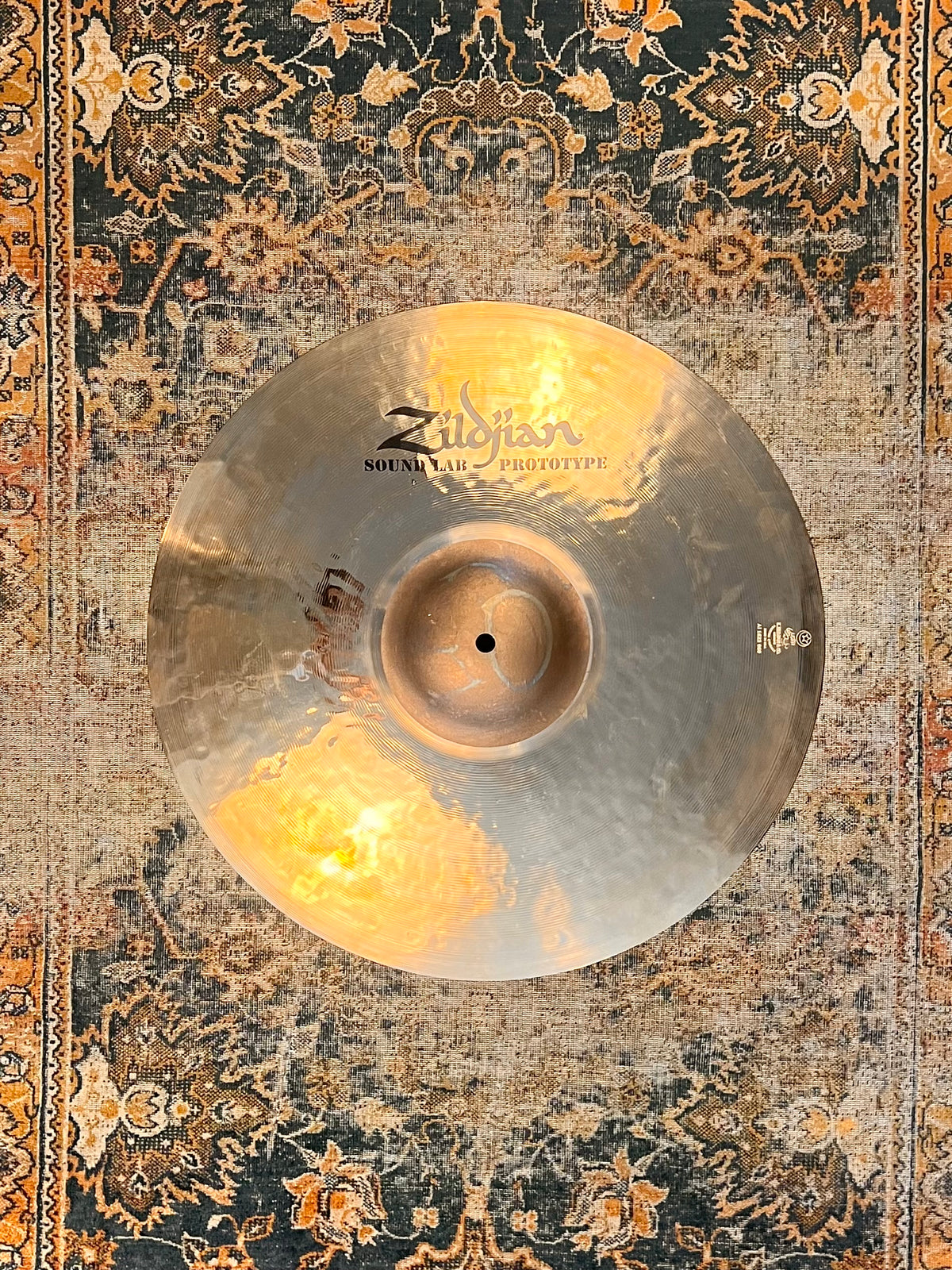 EEE104E4-F155-43CB-A9E5-