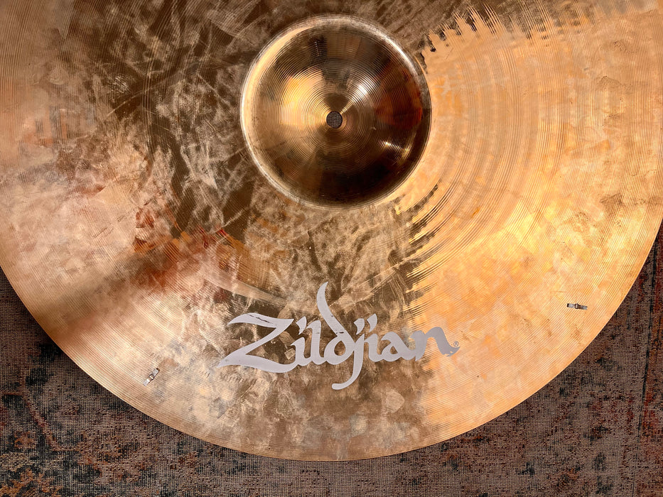 20th ANNIVERSARY Zildjian A Custom Medium Thin 21” Ride Sizzle 2470 g GLASSY SMOOTH! Crashable