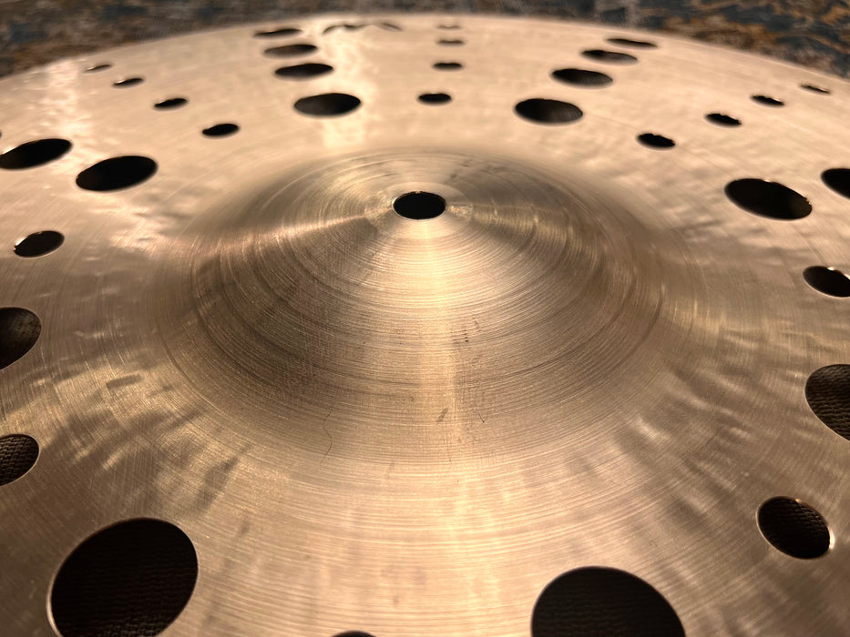TONS o’ HOLES Complex Masterwork TRASH Crash EFFECTS Ride 21” 1567 g MINT