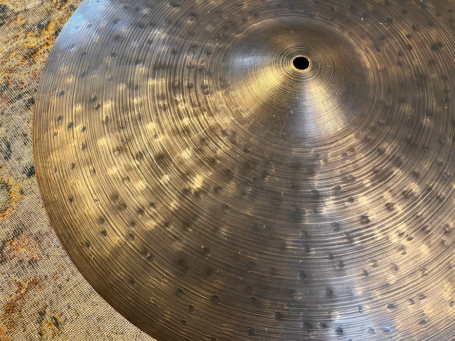 Bendable THIN Istanbul AGOP OM Crash 18” 1222 g Fantastic Cd