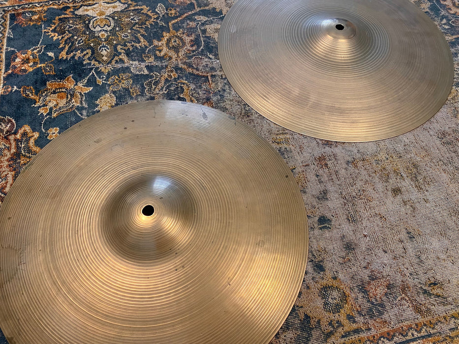 THIN Vintage Zildjian 1970s New Beat 14” Hihats 849 1163 g Light Complex