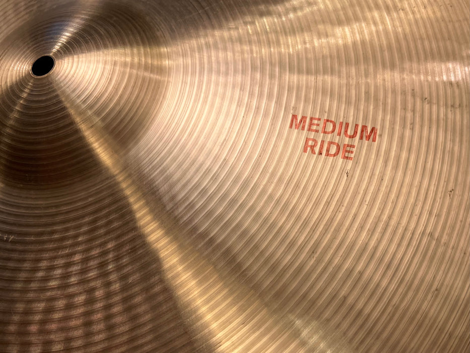Rare CLEAN Vintage Paiste 602 Medium Ride 2382 g DARK SMOOTH