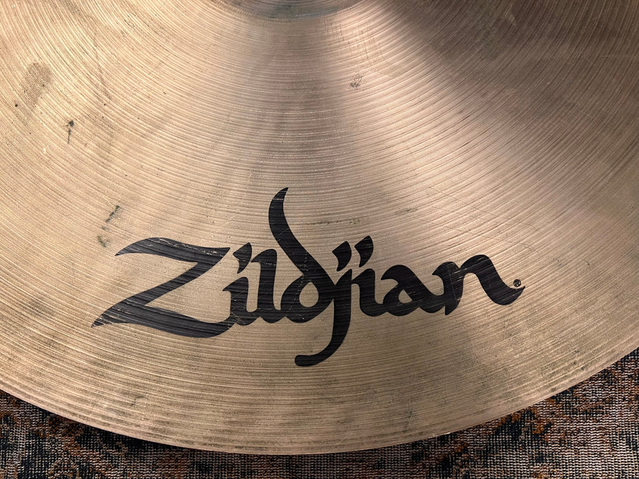 Rare MONSTROUS 22” Zildjian Factory CRASH RIDE 3162 g Discontinued